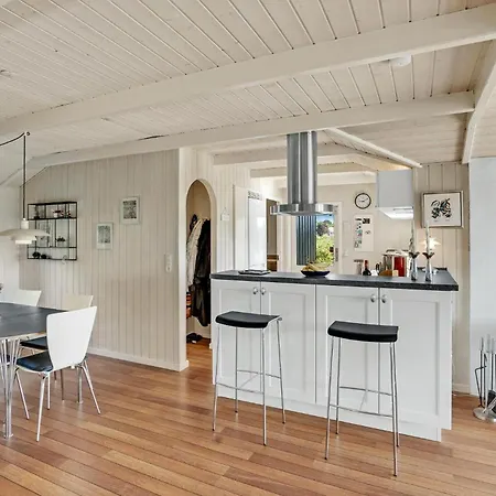 Stunning Home In Hejls With Kitchen Hejls